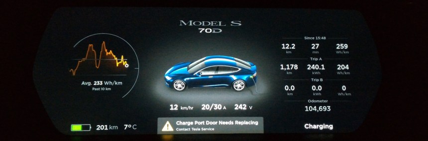 Tesla dash screen.jpg