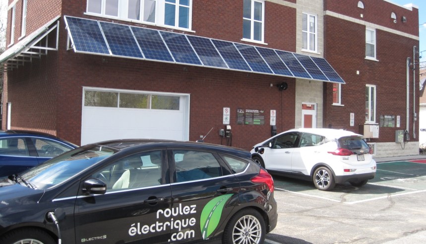 Bolt Roul Elec Batisse.jpg