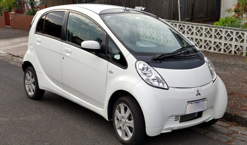 049 Evolu5 iMiEV
