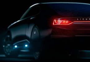 052 Evolu8 Lightyear