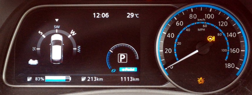 056 Leaf 18 ecran bousole