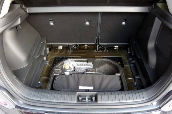 069 Kona Analys Coffre 2