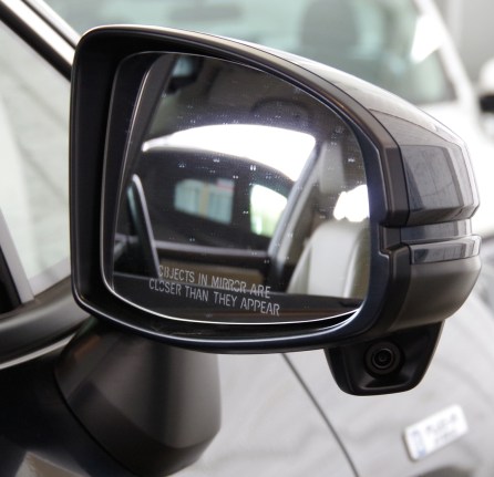 074 Honda Clarity Angle miroir