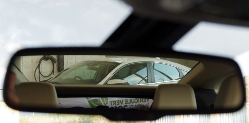 074 Honda Clarity Charge Miroir.jpg