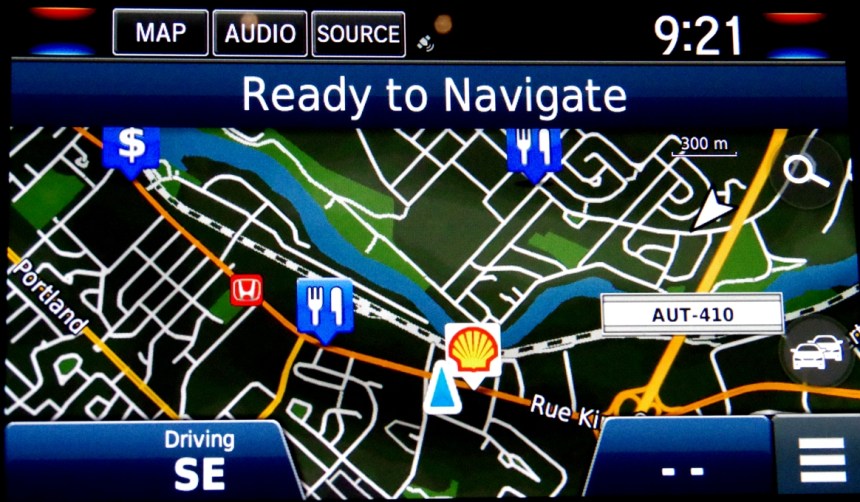 074 Honda Clarity Console GPS