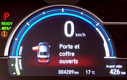 074 Honda Clarity Ecran warn.jpg