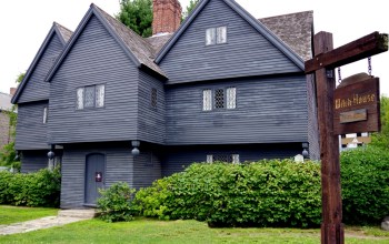 078 NE USA Salem Houses