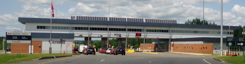 078 NE USA Douanes Can.jpg